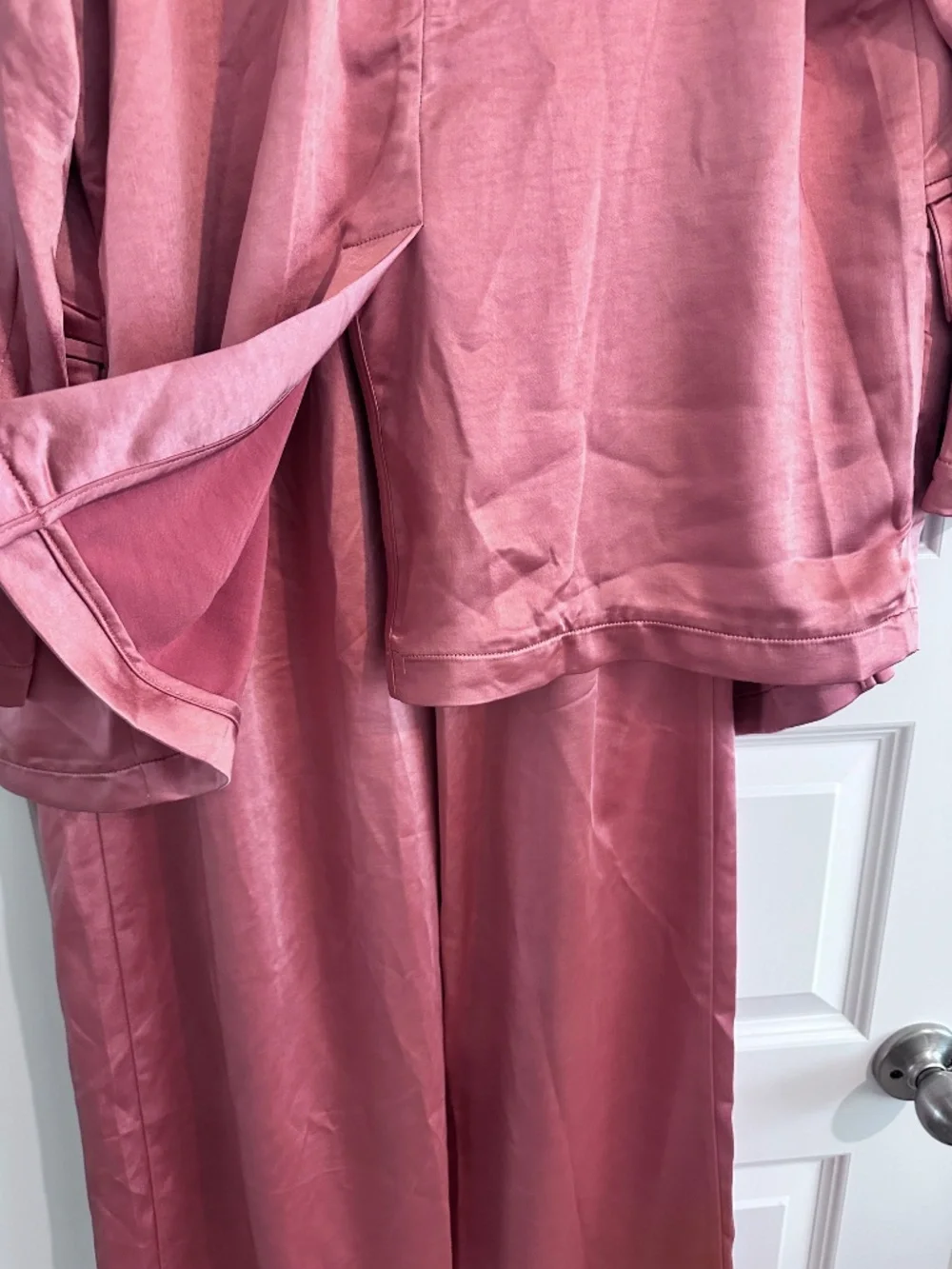 Boutique Satin Blazer Set - Pink - Size Small - Picture 5 of 9